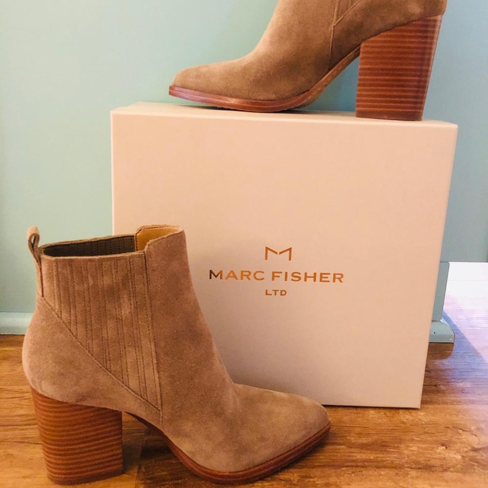 Marc Fisher | Alva Booties | Taupe Suede | Size 7